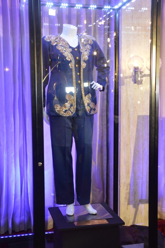 Memorabilia del vestido usado por Celia Cruz al recibir el Premio Casandra en el 1996 (Foto Napoleón Marte)